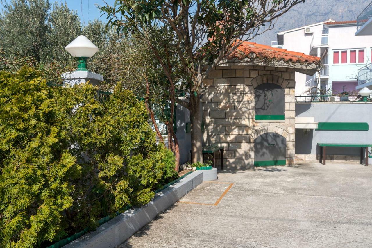Guest House Rose&Ana Makarska Exteriör bild